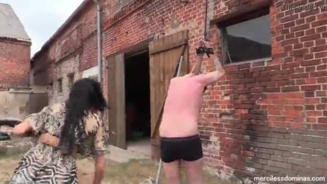 Geprügelt - hard outdoor whipping with sweetbaby and lady deluxe