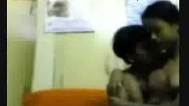 Indian young couple - hidden cam video